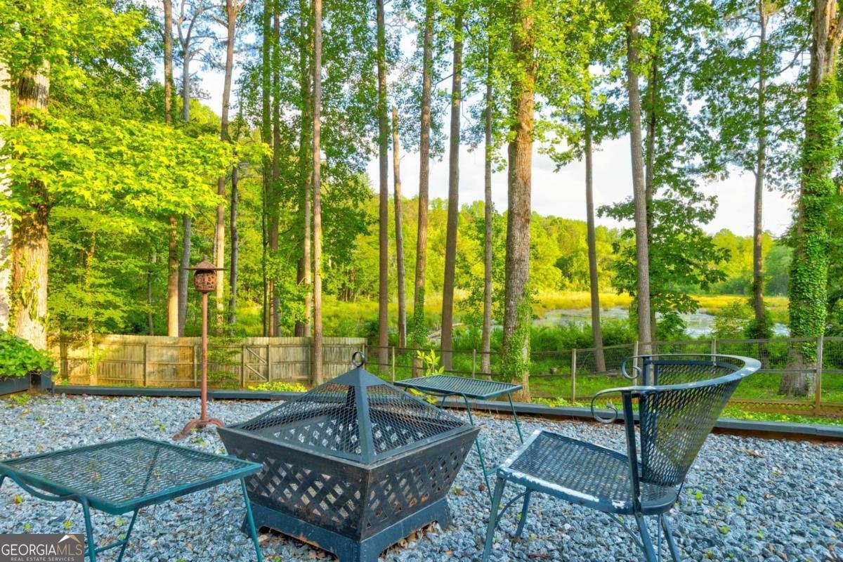 2366 Battle Forest Drive Marietta - 13