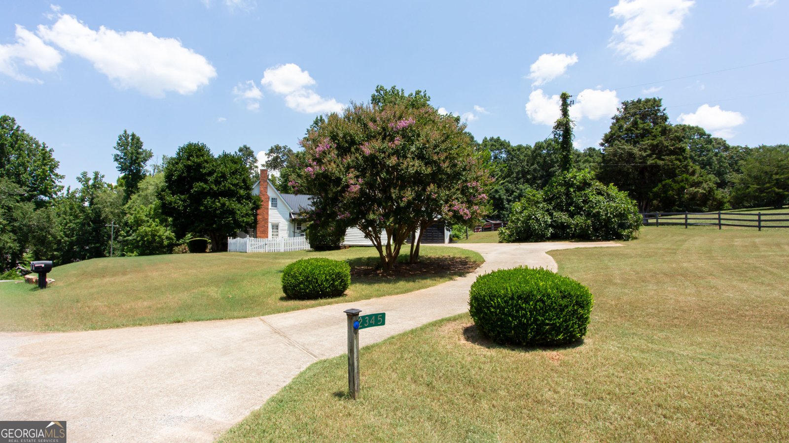 2345 Seagraves Mill Road Hull - 23