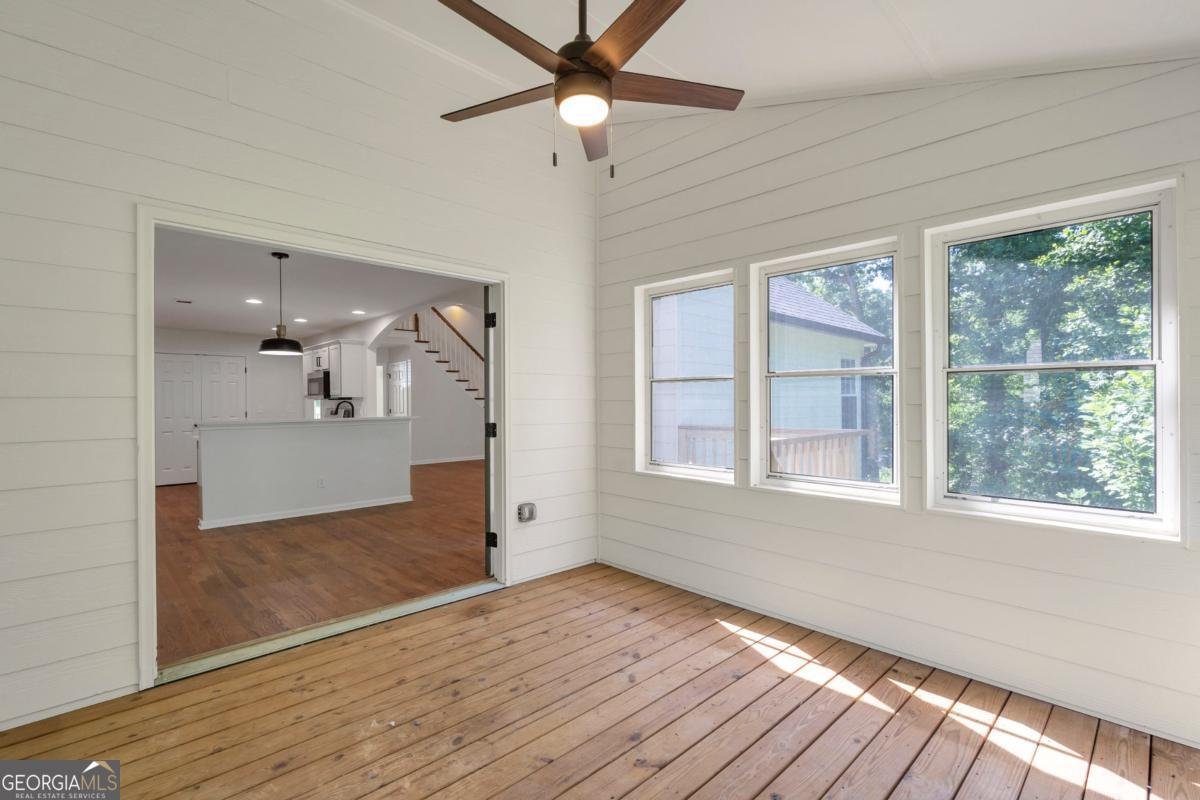 5523 River Valley Way Flowery Branch - 2