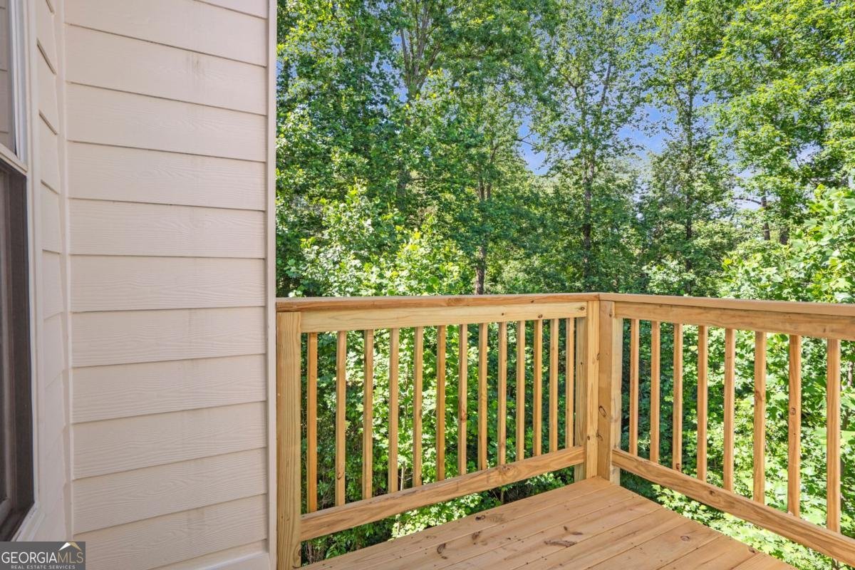 5523 River Valley Way Flowery Branch - 4