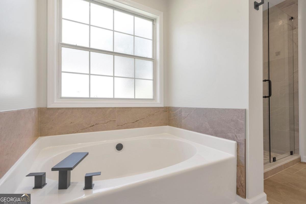 5523 River Valley Way Flowery Branch - 40