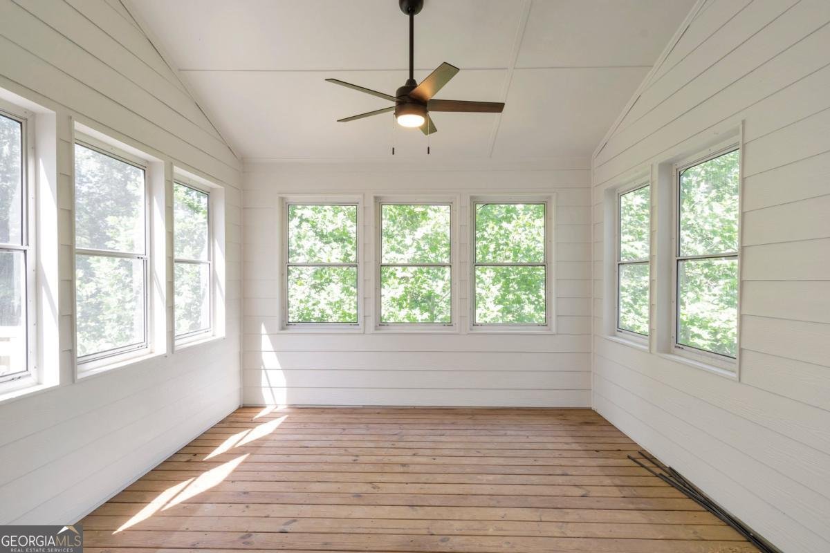 5523 River Valley Way Flowery Branch - 5