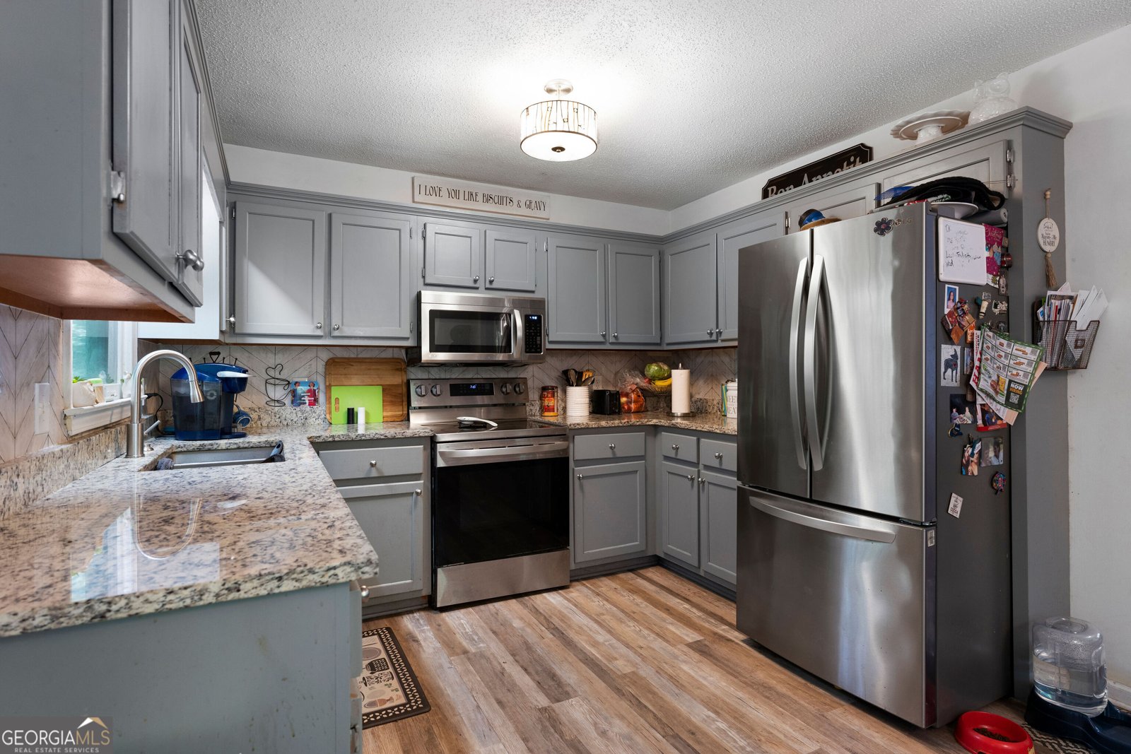 12 Graystone Drive White - 5
