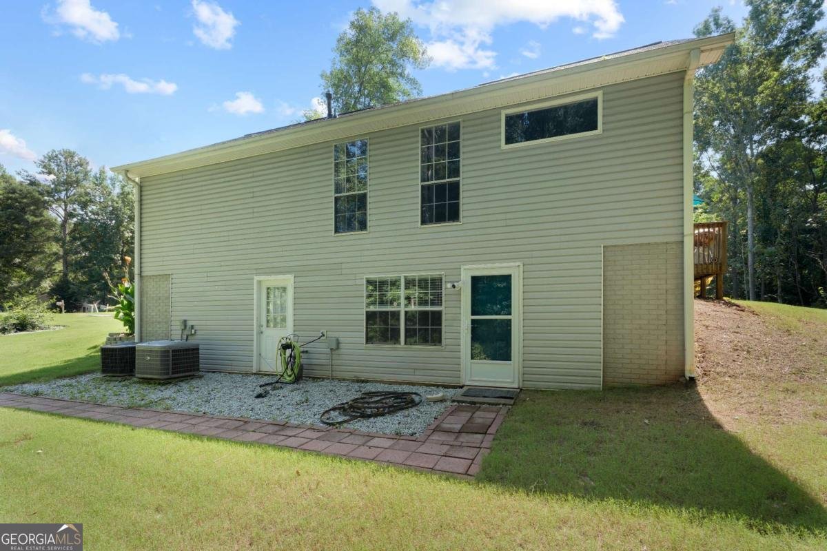 395 Timber Top Drive Stockbridge - 47