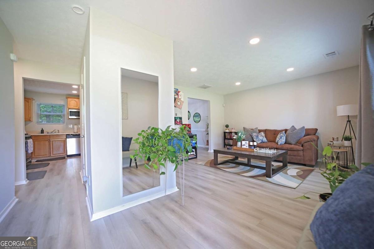 5076 Plantation View Trail Stone Mountain - 7
