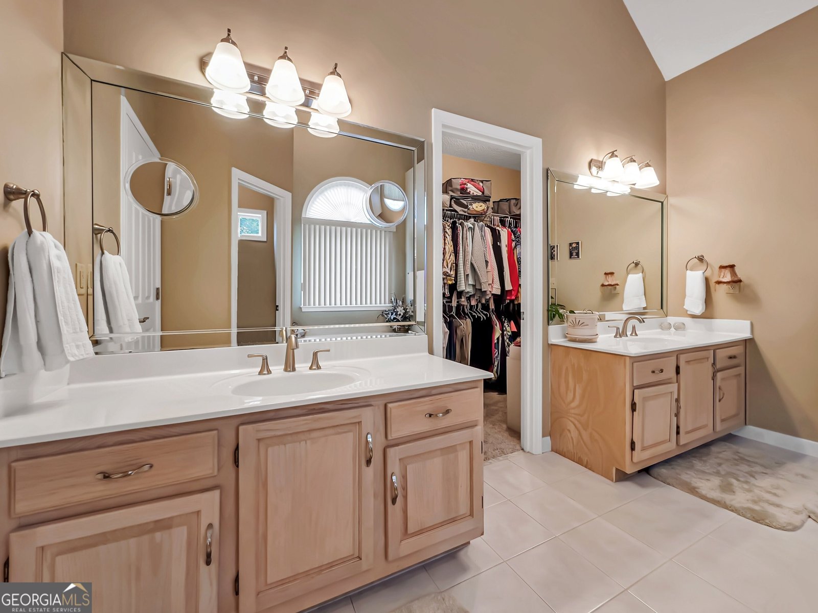 704 Deerwood Drive Stockbridge - 55