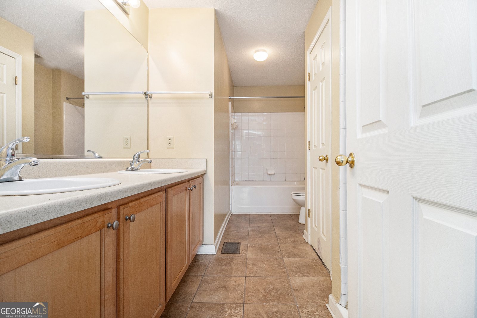1732 Pryor Road Atlanta - 25