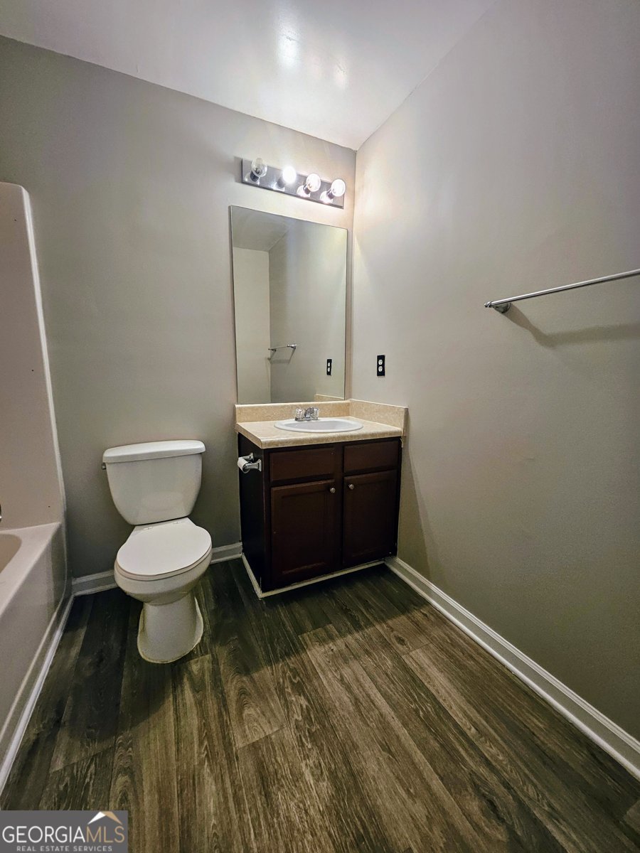 675 BARSHAY Covington - 17