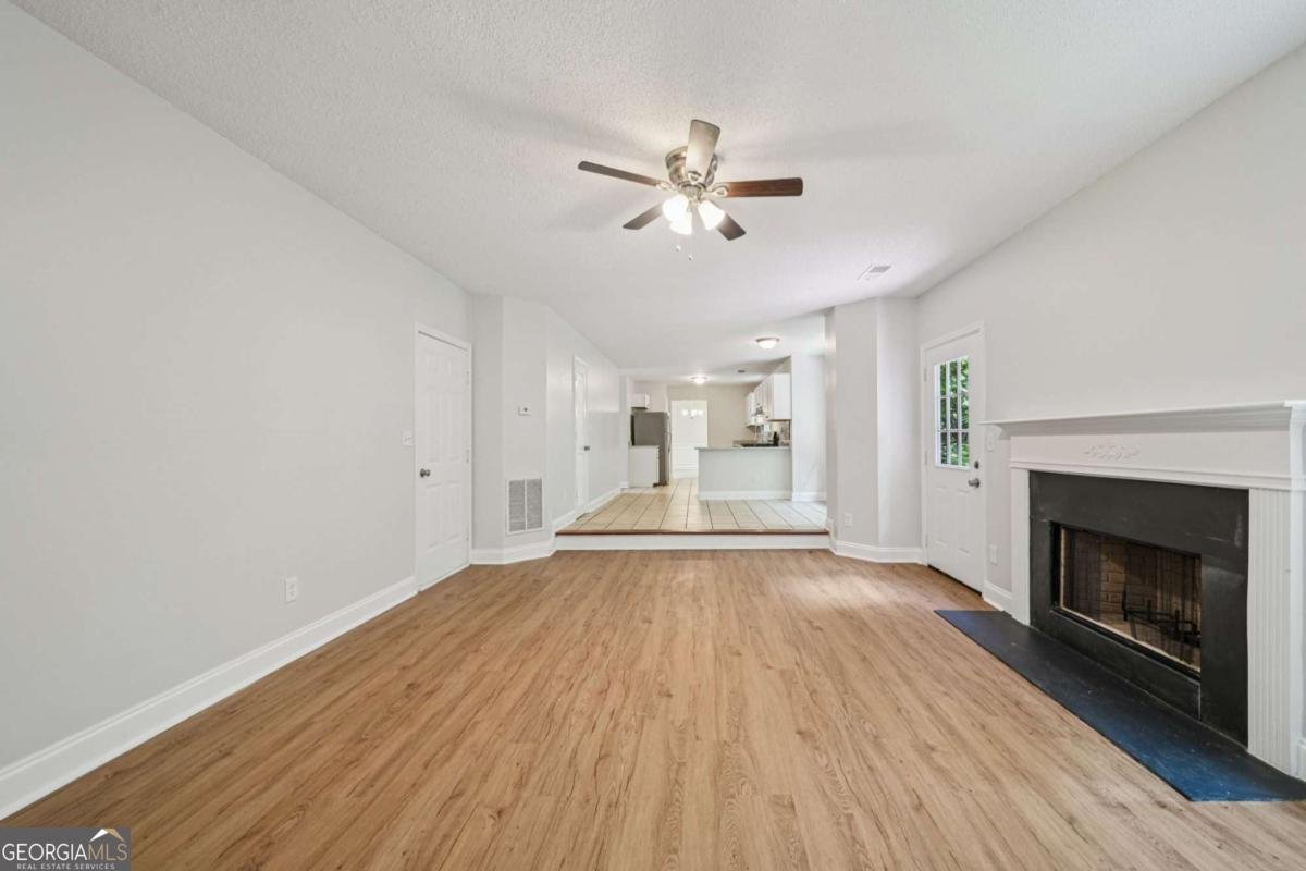 1021 Litherland Court Atlanta - 4
