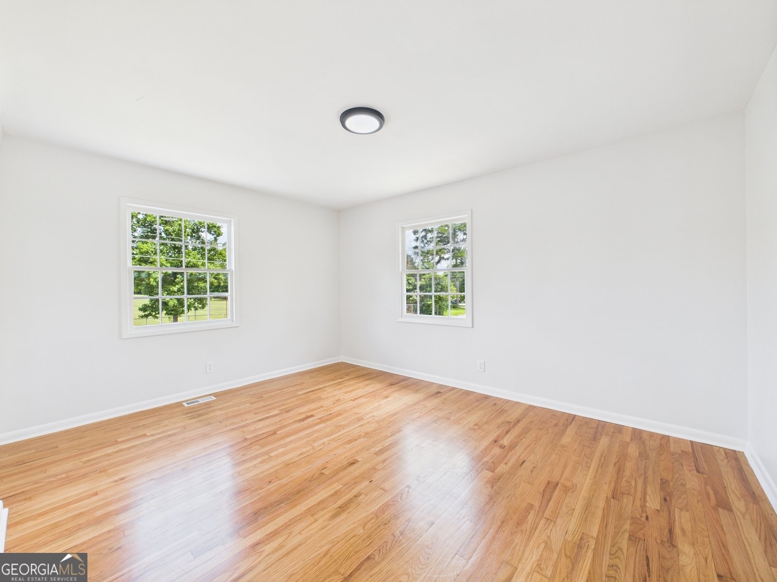 3265 McKay Drive Macon - 16