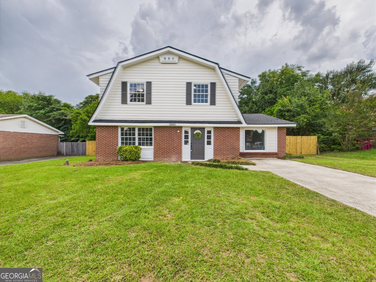 3265 McKay Drive Macon - 27