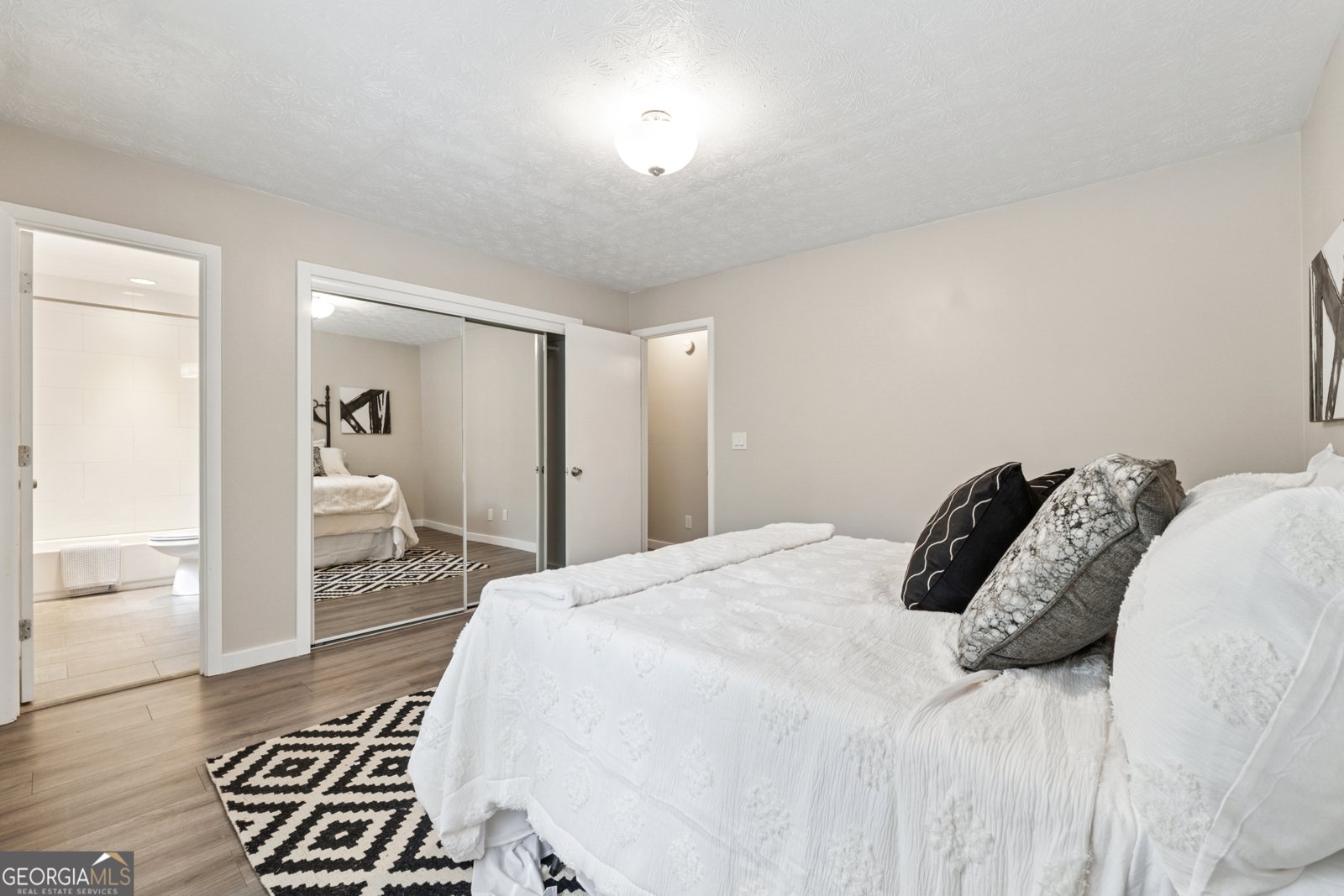 10350 Ash Rill Drive Alpharetta - 28