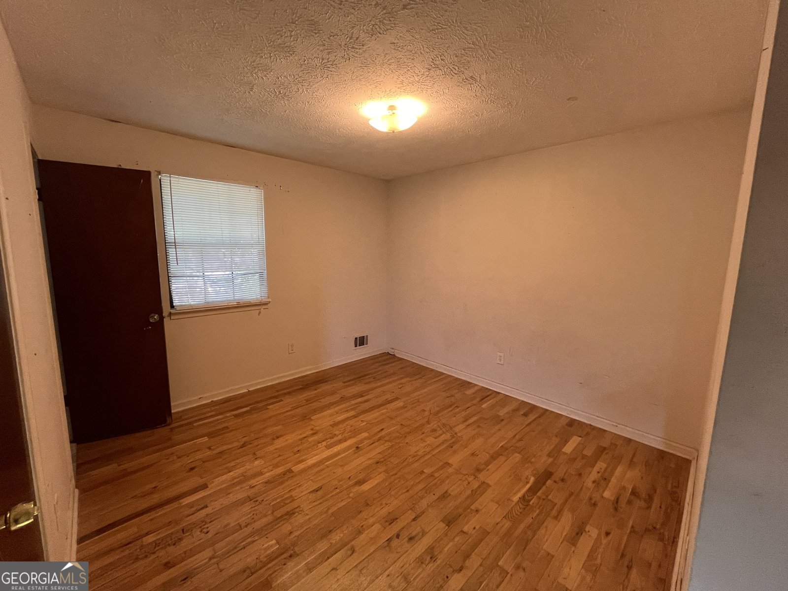 7336 Camelot Court Riverdale - 12