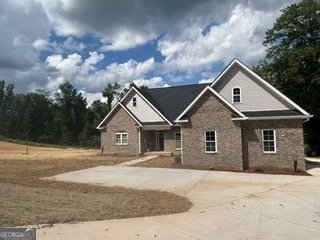 180 Ridge Circle Macon - 1