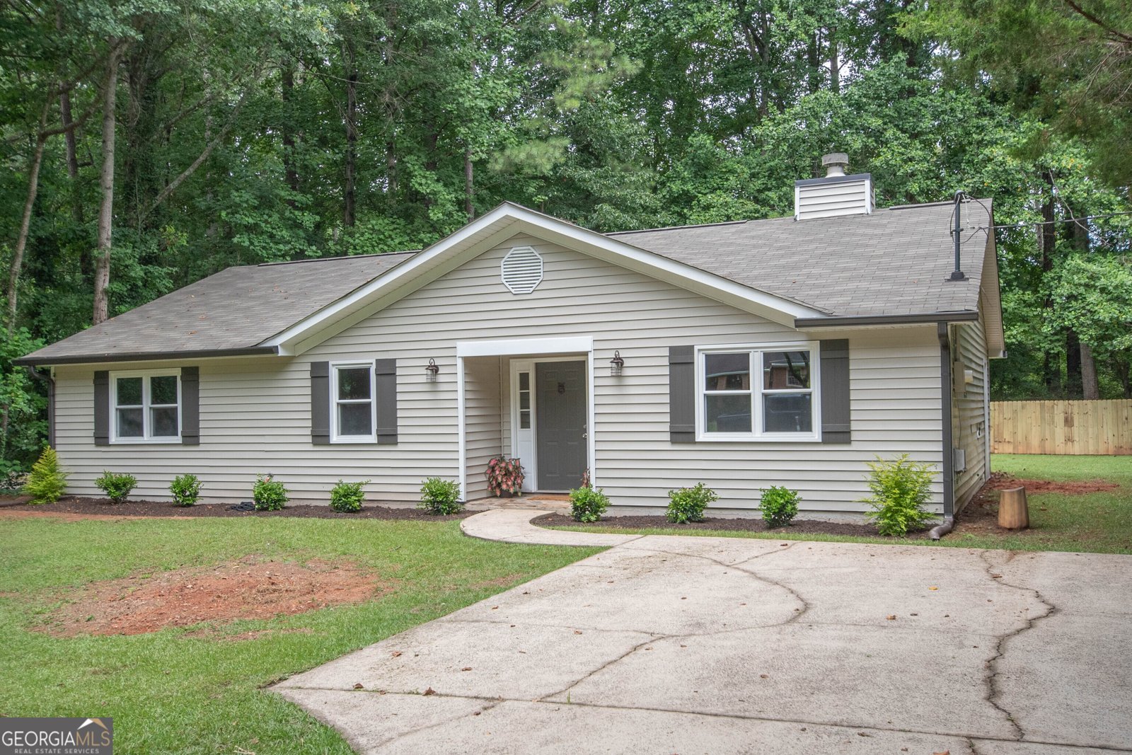 37 Lynn Circle Newnan - 3
