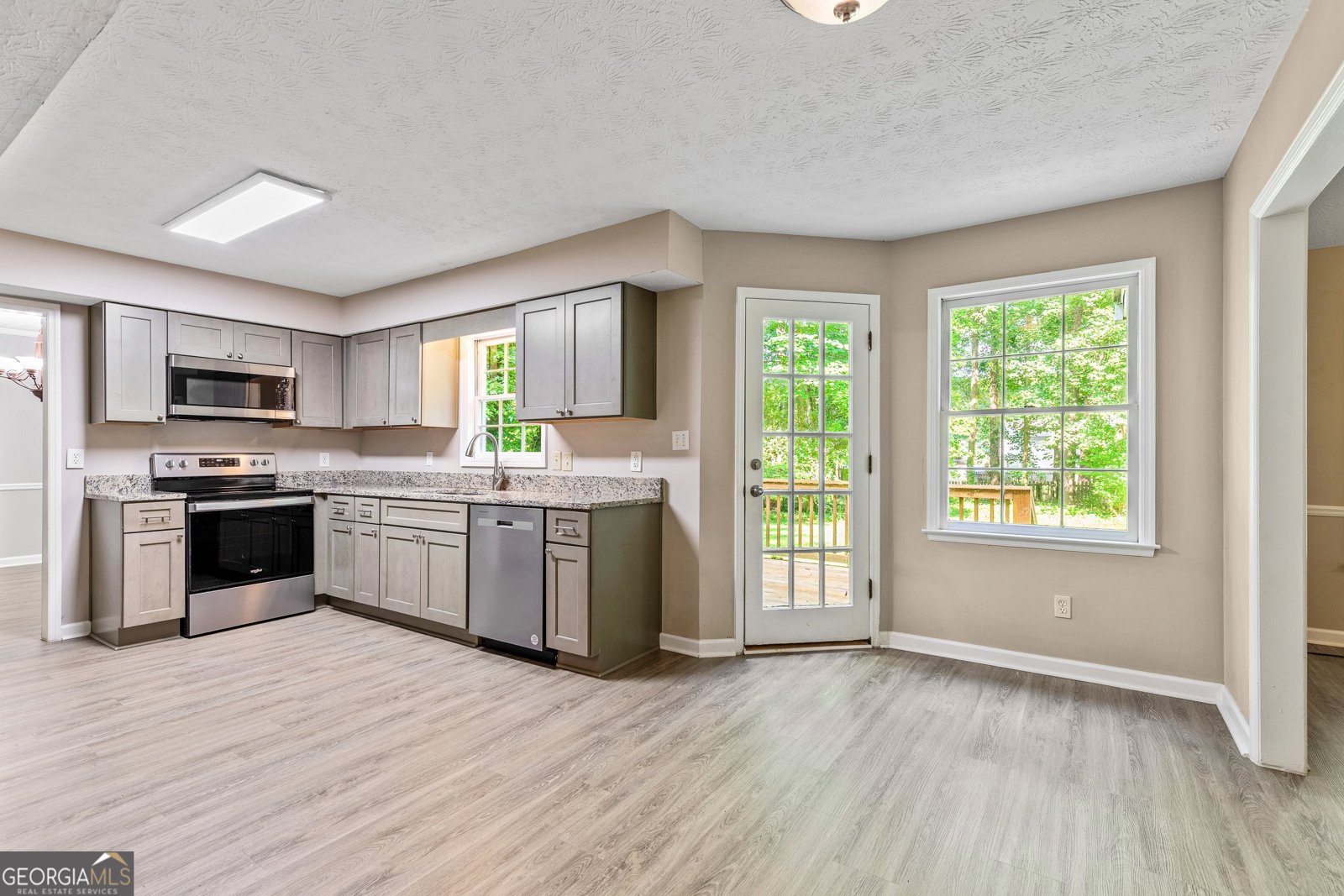 113 Marks Style Peachtree City - 13