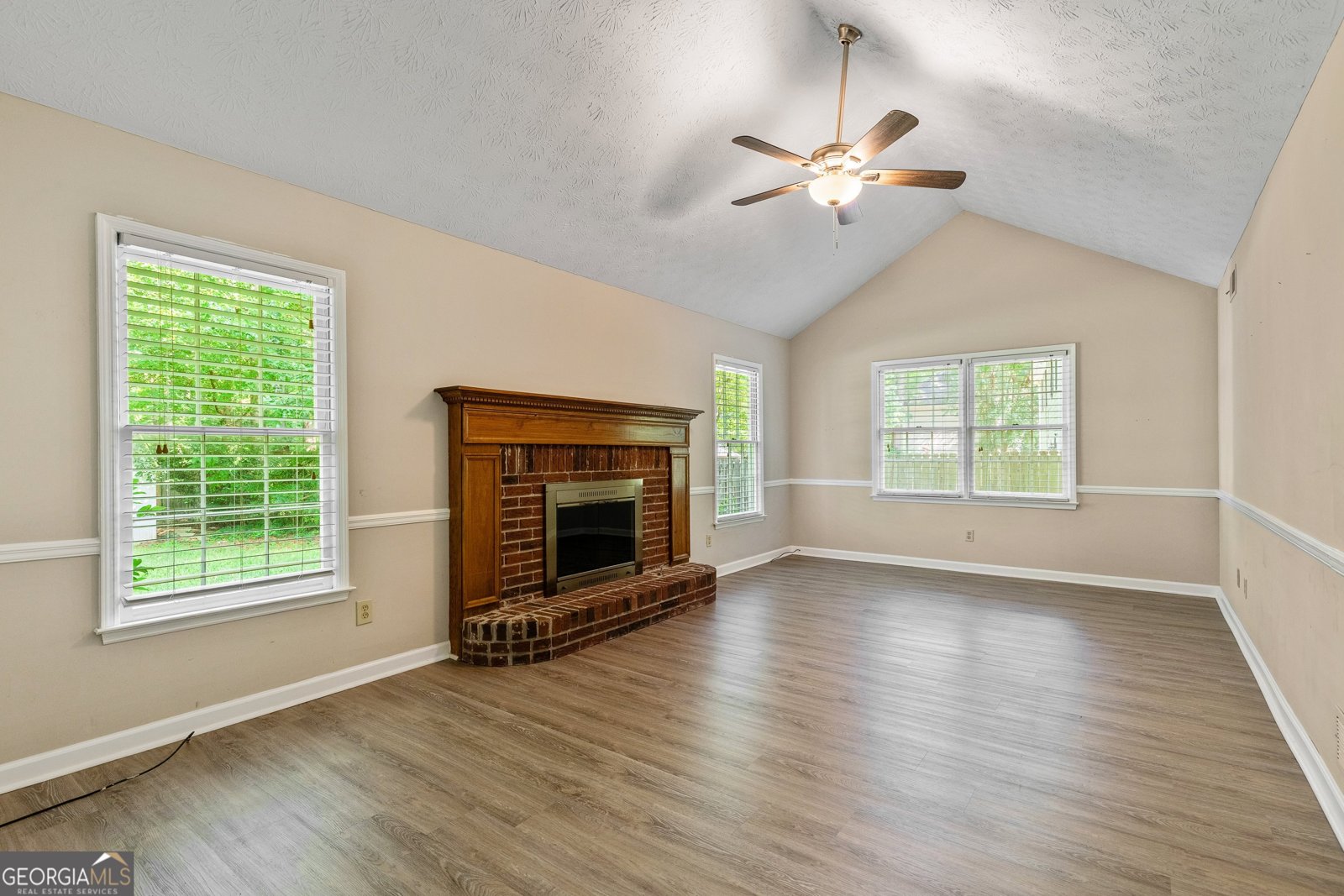 113 Marks Style Peachtree City - 15