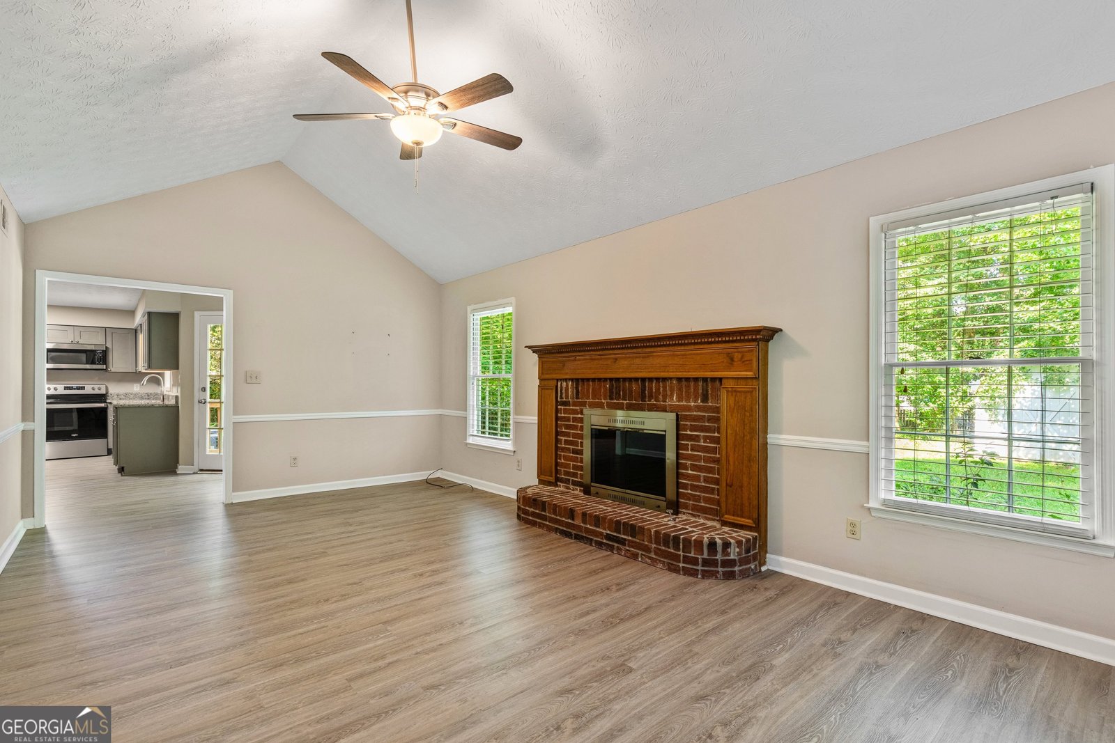 113 Marks Style Peachtree City - 16