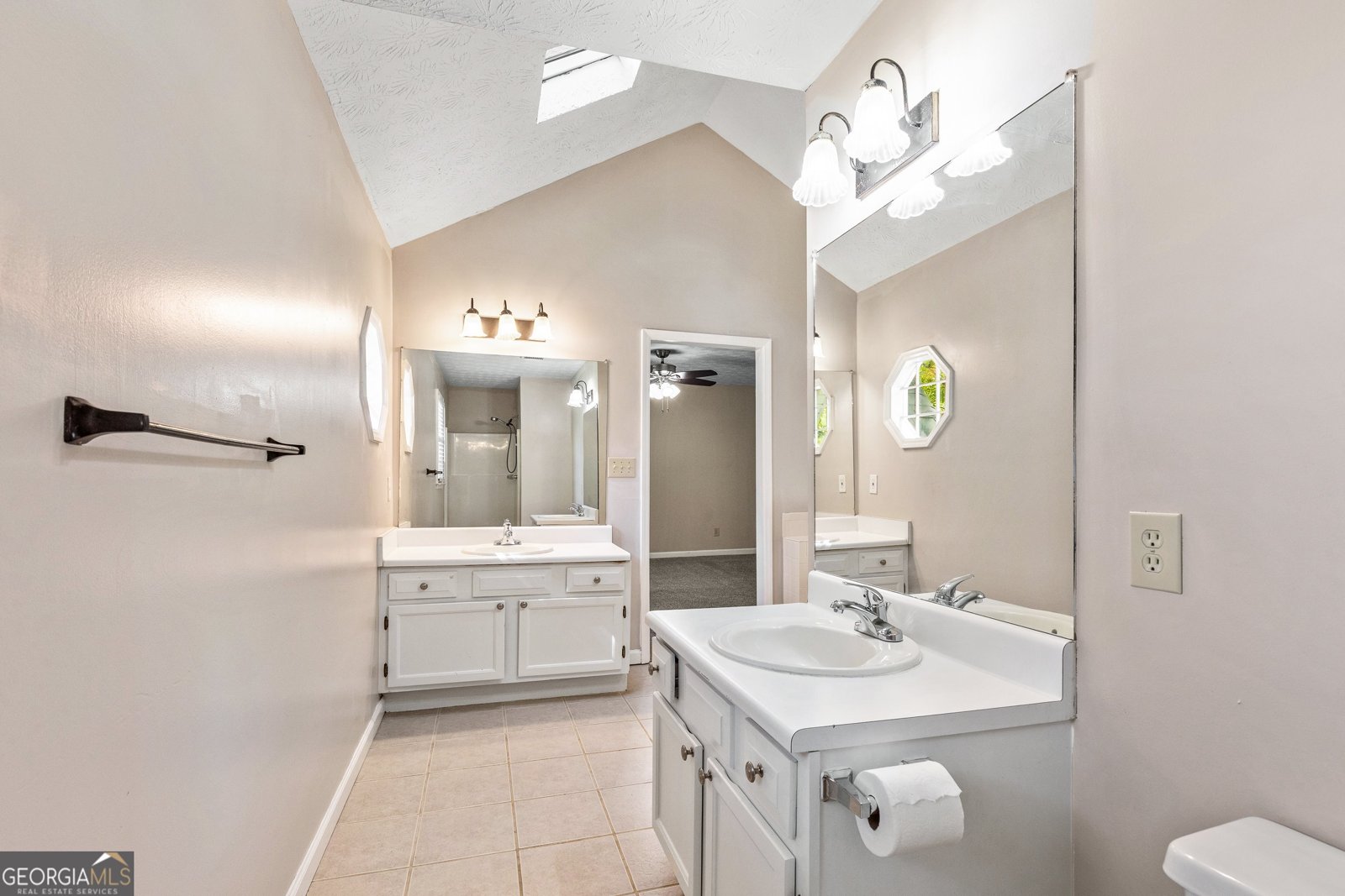 113 Marks Style Peachtree City - 36