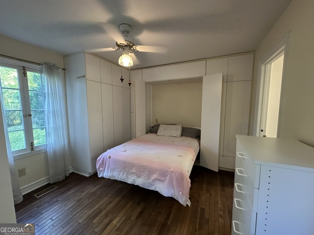 2812 Highway 16 Sharpsburg - 69