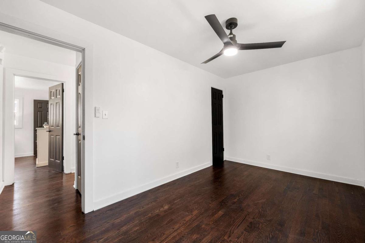 2277 Cloverdale Drive Atlanta - 10
