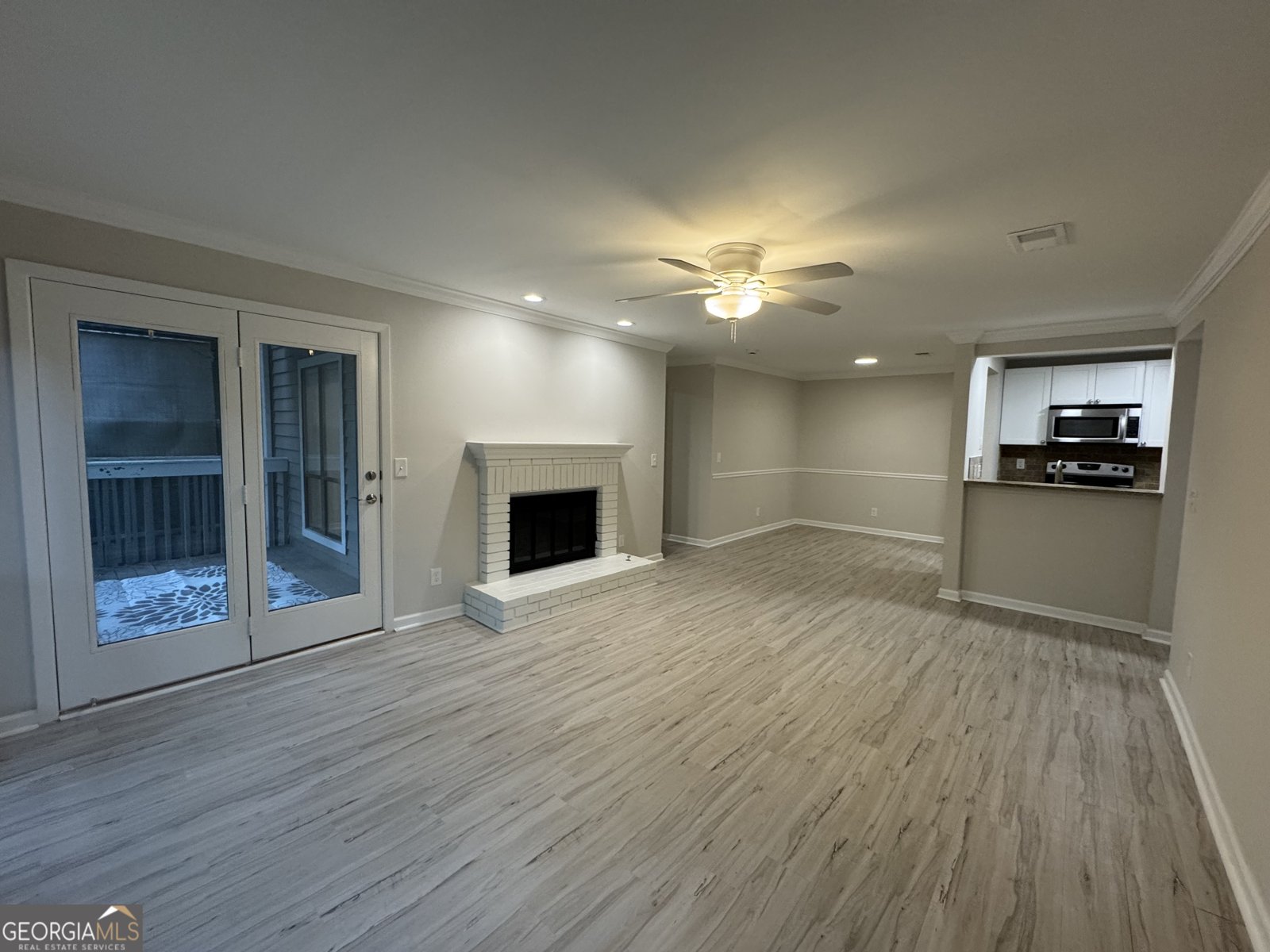 307 Warm Springs Circle Roswell - 8