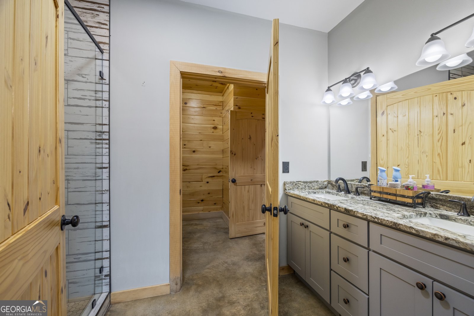 258 Tugaloo Heights Cir Lavonia - 27