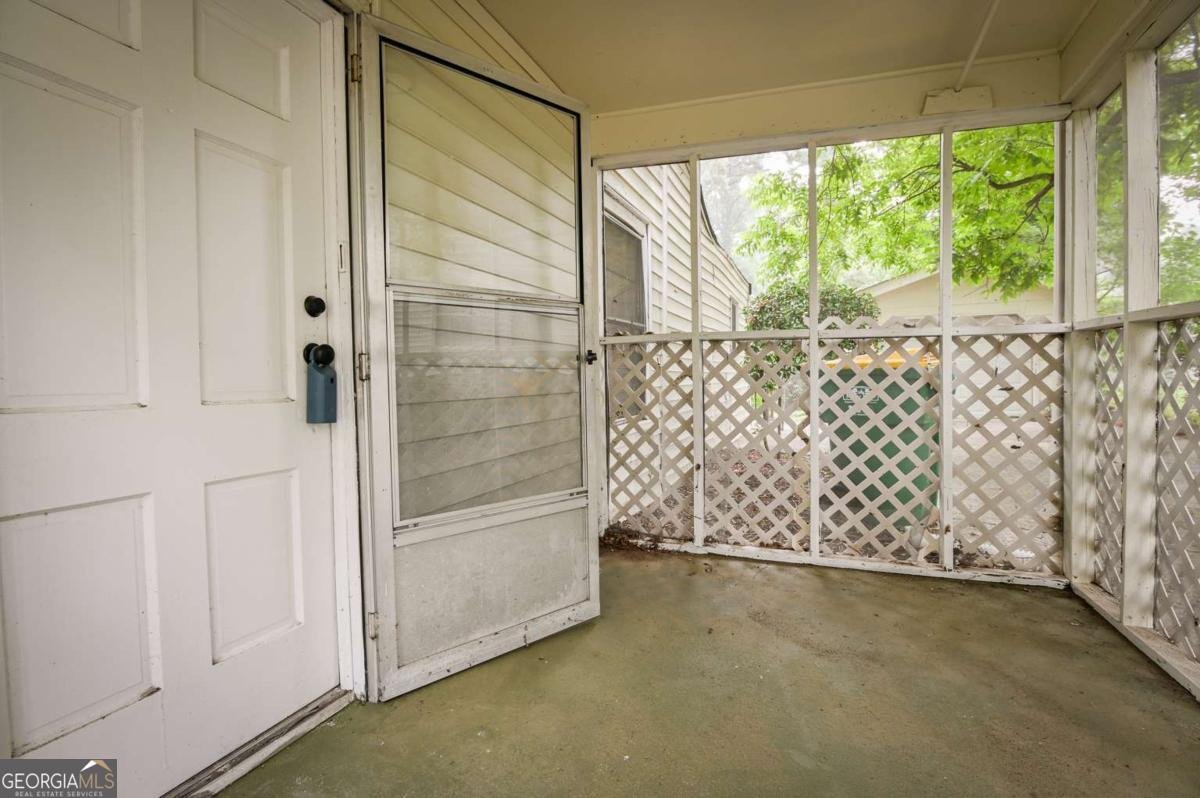 4742 West Drive Forest Park - 33