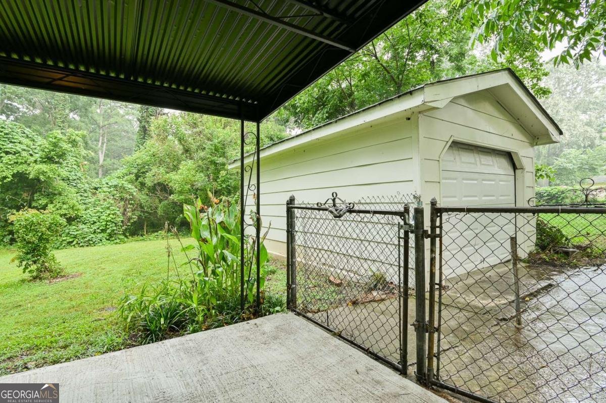 4742 West Drive Forest Park - 37