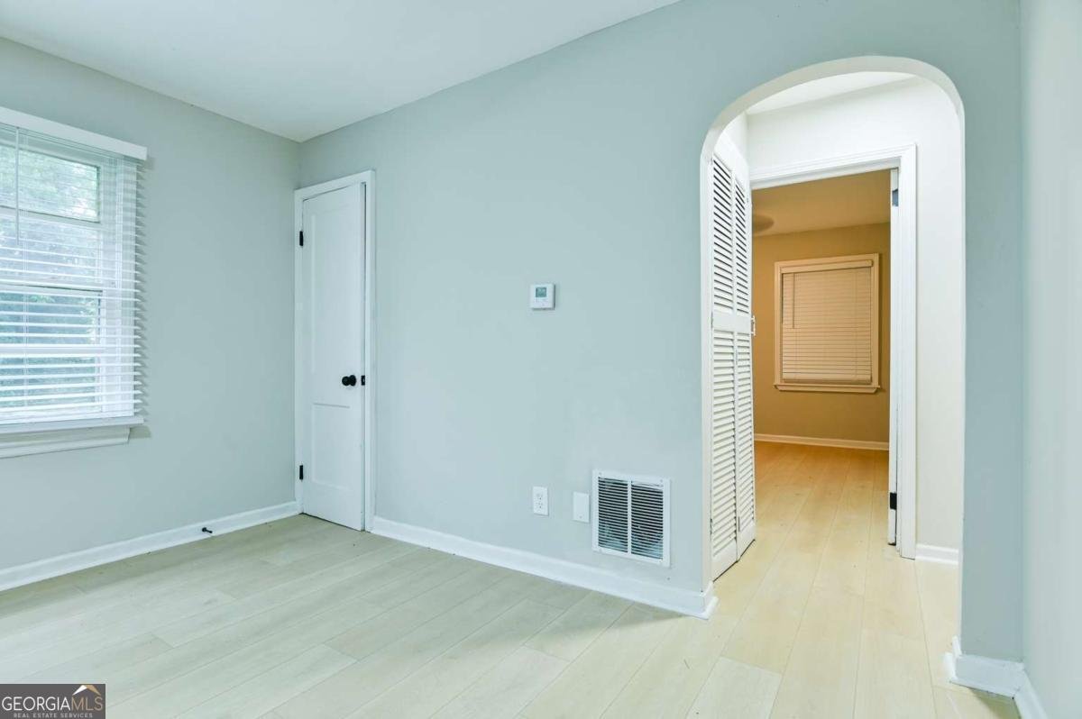 4742 West Drive Forest Park - 7