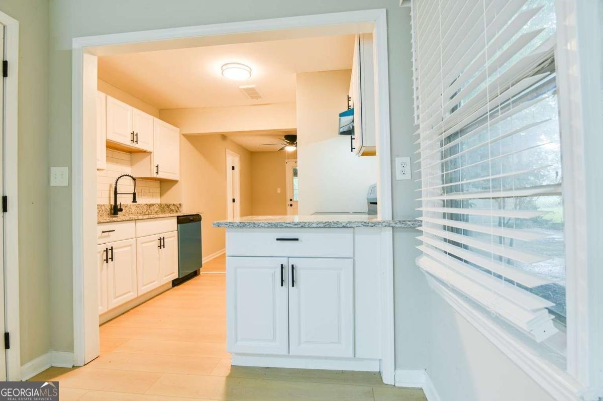 4742 West Drive Forest Park - 9