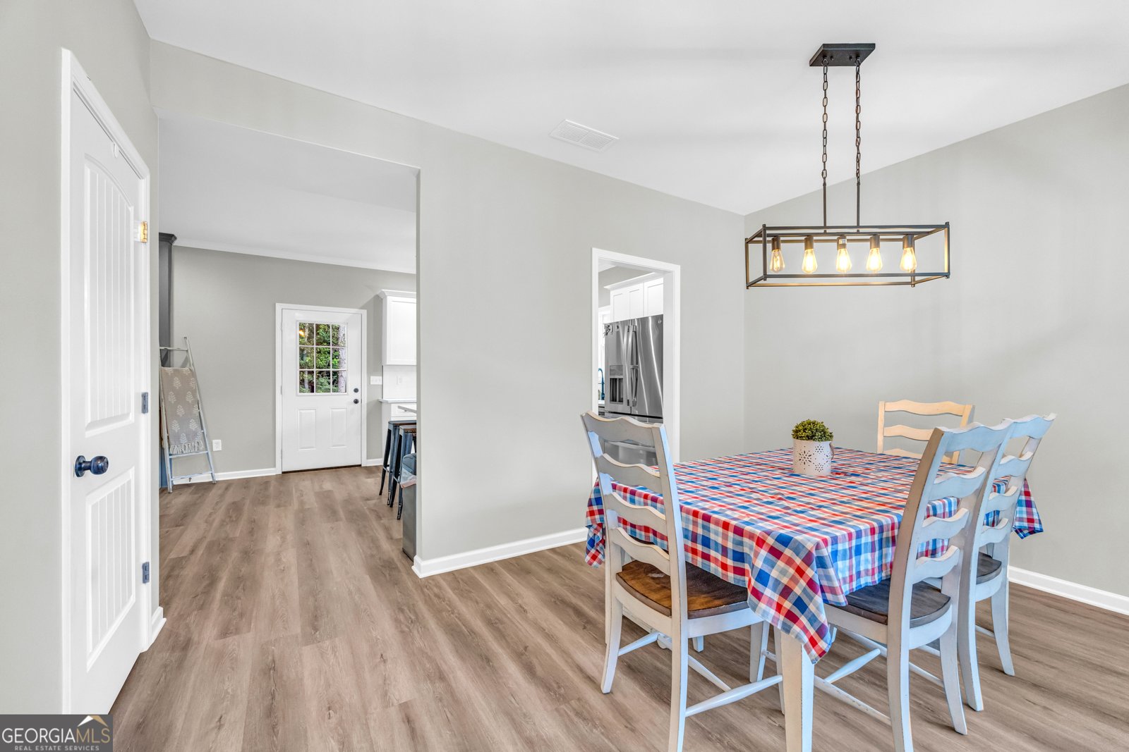 206 College Heights Royston - 12
