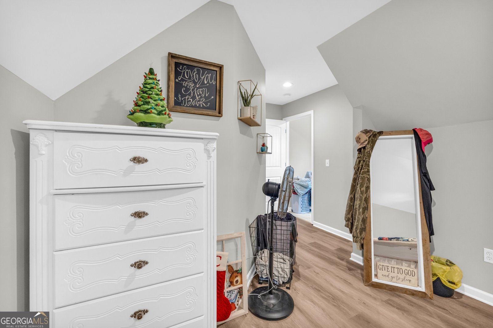 206 College Heights Royston - 48