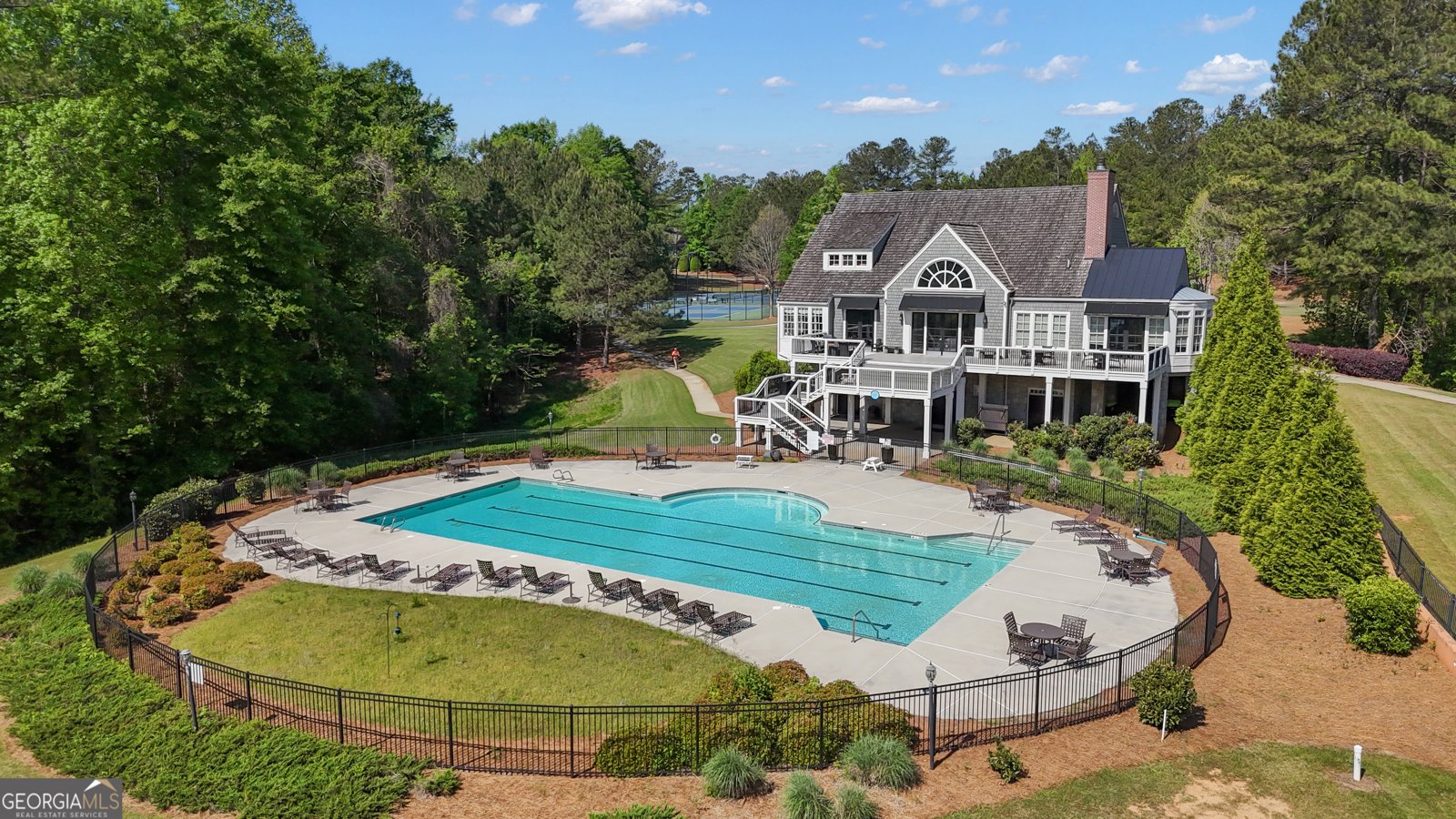 310 Discovery Lake Drive Fayetteville - 65