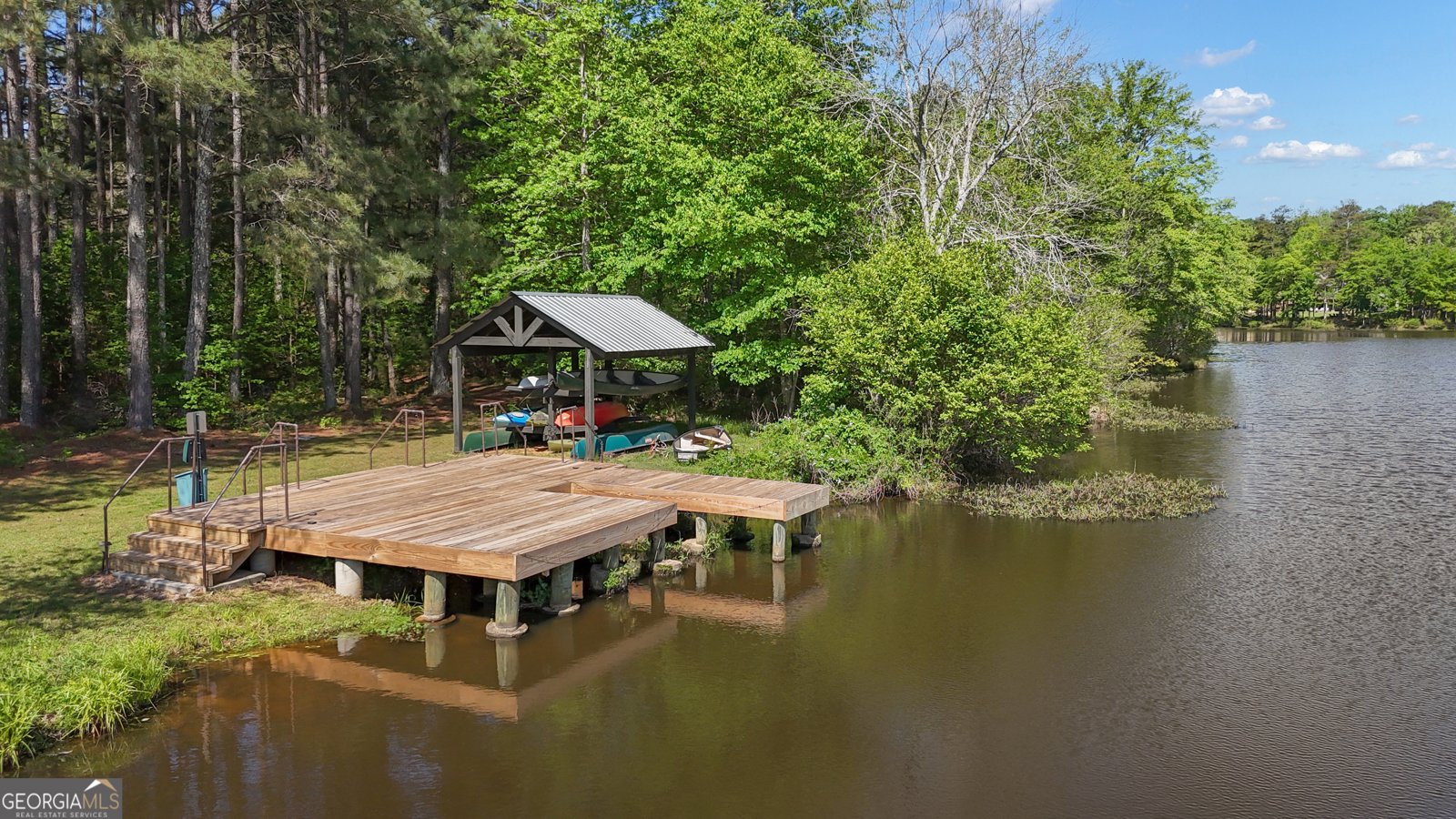 310 Discovery Lake Drive Fayetteville - 68
