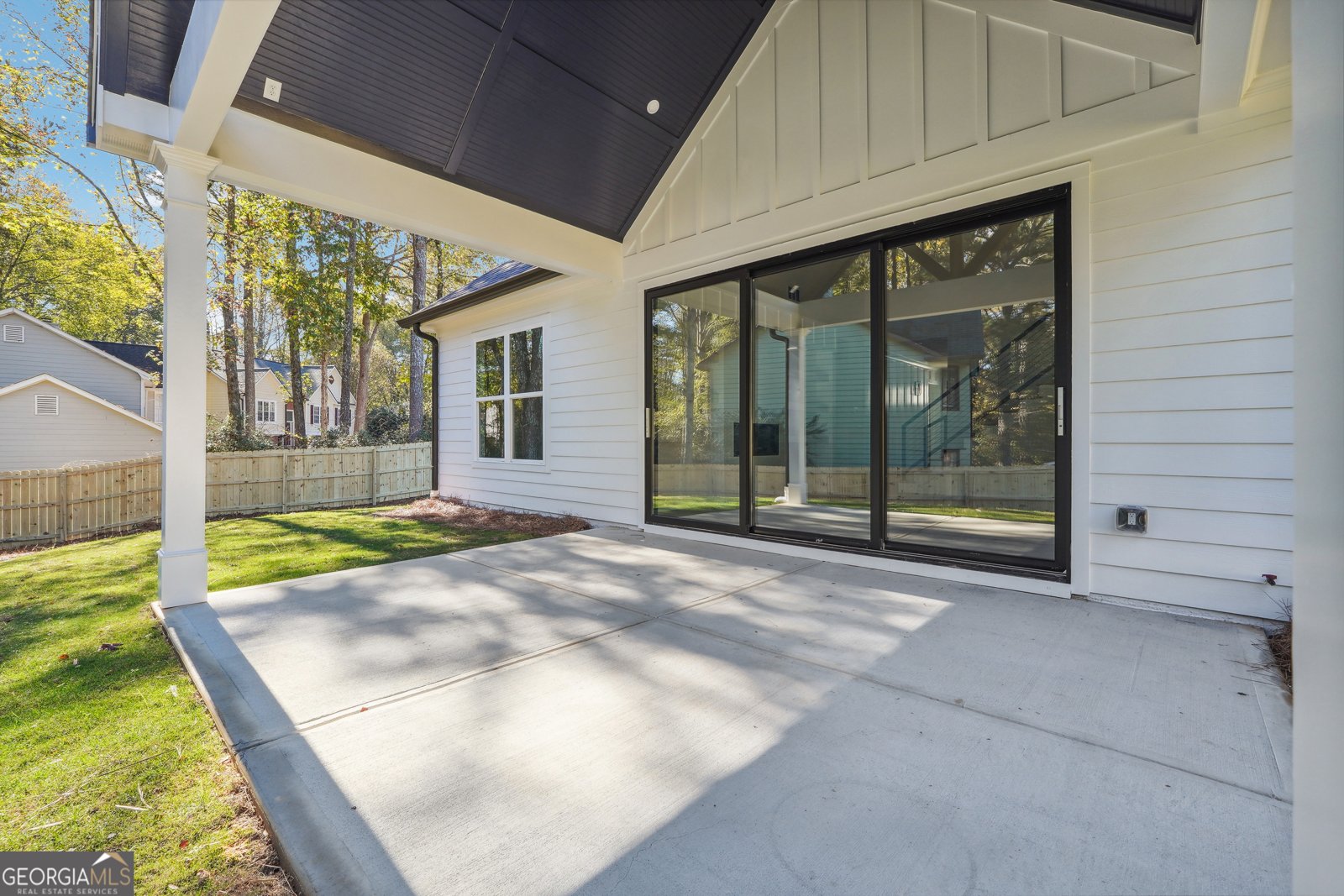 4815 Price Road Gainesville - 22