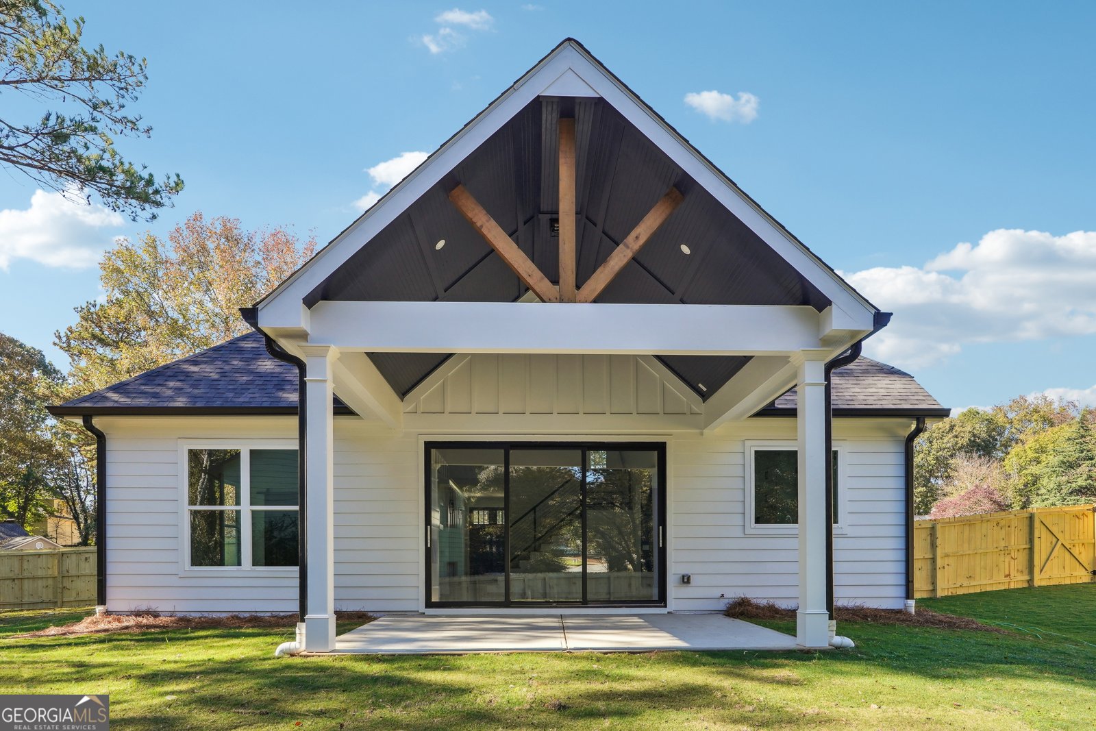 4815 Price Road Gainesville - 37