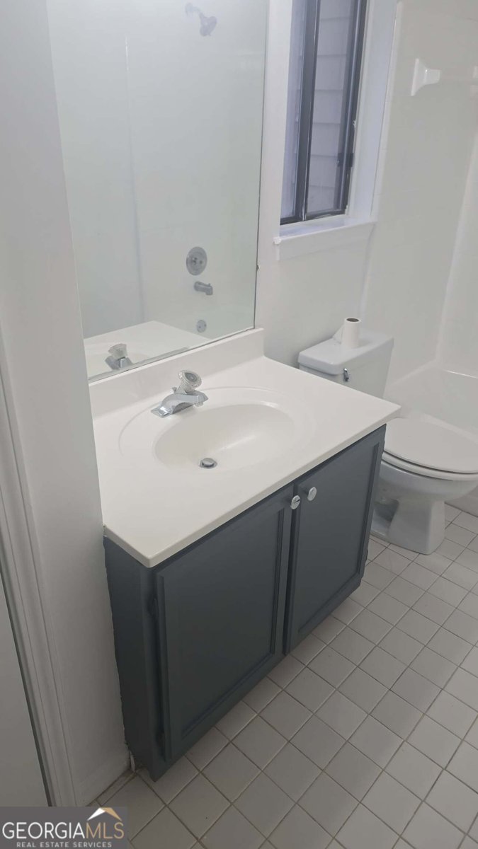 5849 Trent Walk Drive Lithonia - 24