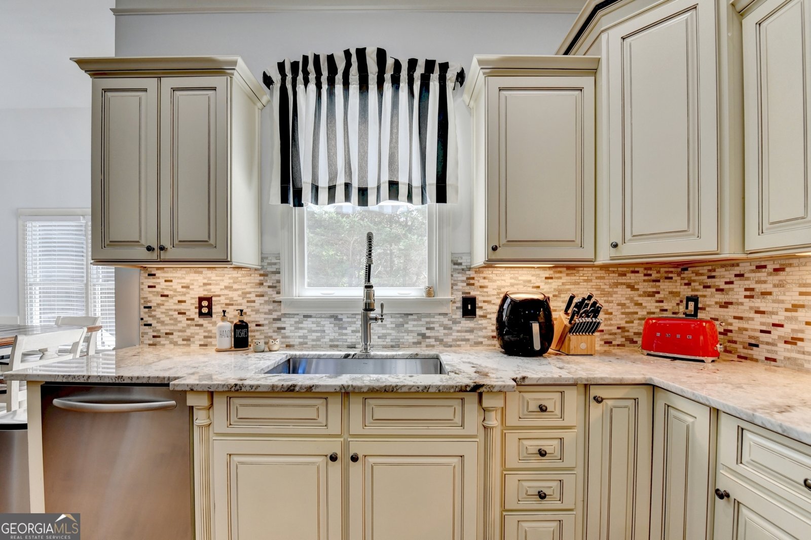 2581 Trailing Ivy Way Buford - 5