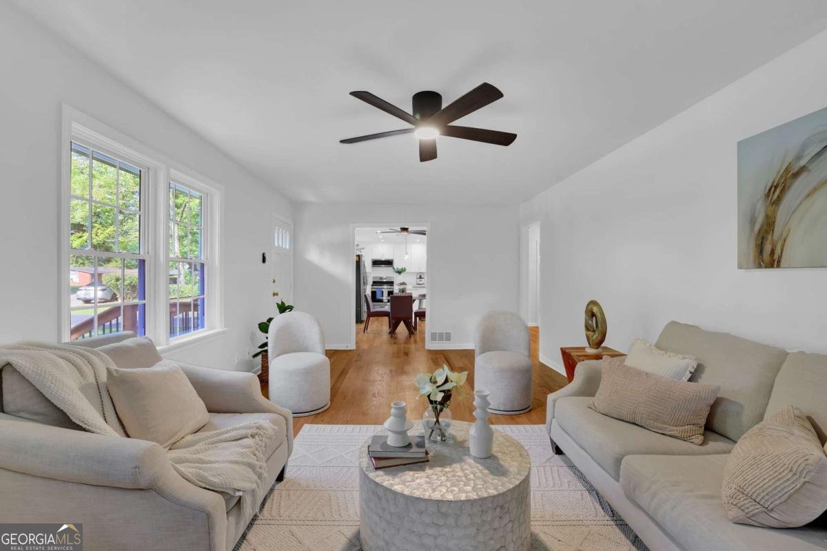 2483 Crockett Drive Marietta - 3