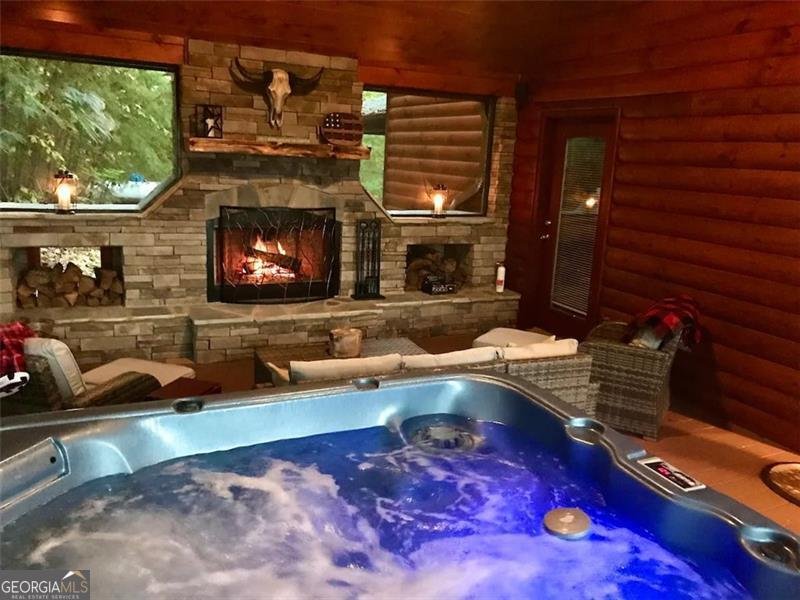 520 SUNROCK MOUNTAIN Road Blue Ridge - 29