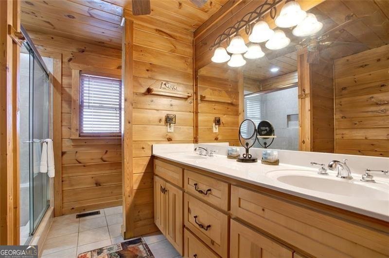 520 SUNROCK MOUNTAIN Road Blue Ridge - 39