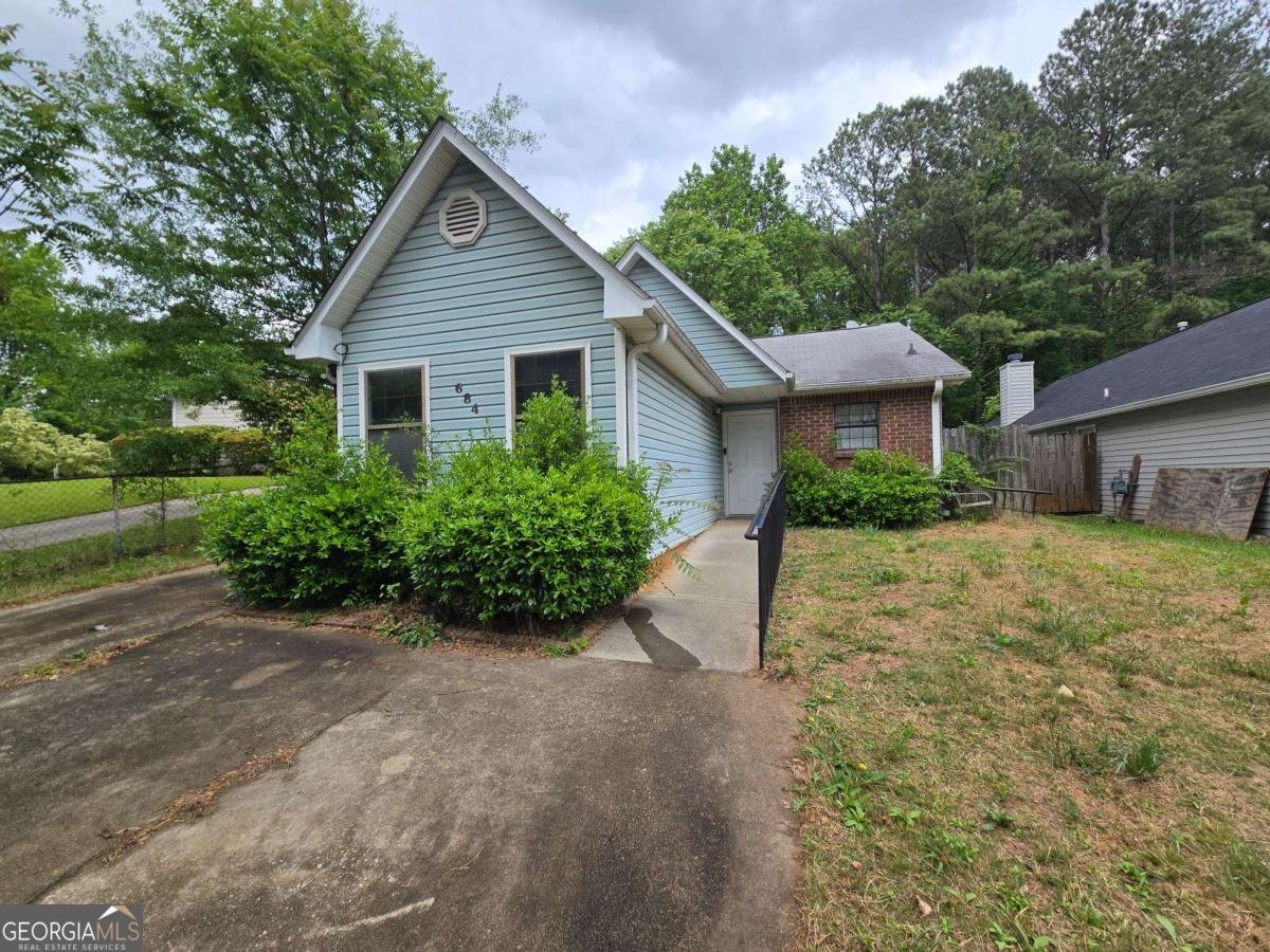 684 Thomasville Boulevard Atlanta - 1