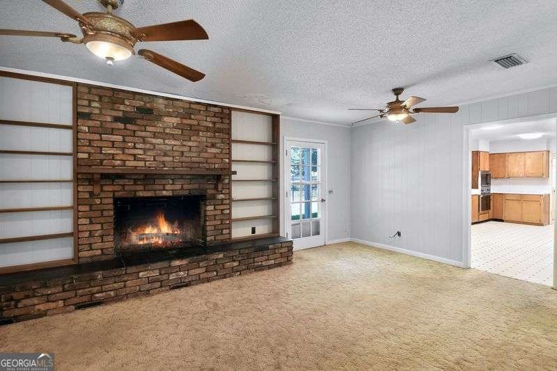 133 Glover (includes 137 & 141 Glover Dr) Drive Brunswick - 16