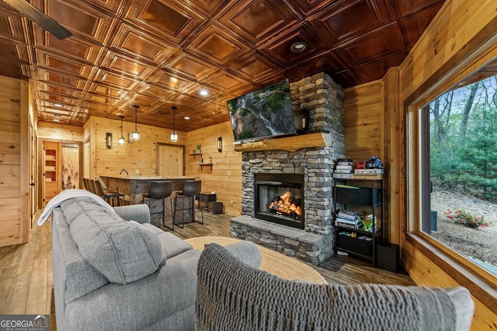 66 Valley Overlook Drive Cherry Log - 38