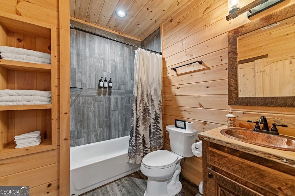 66 Valley Overlook Drive Cherry Log - 5
