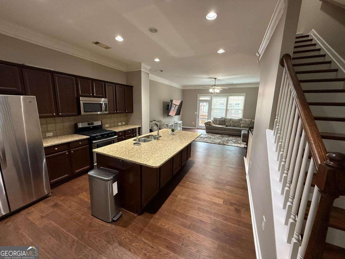 1749 Breyerton Drive Atlanta - 6