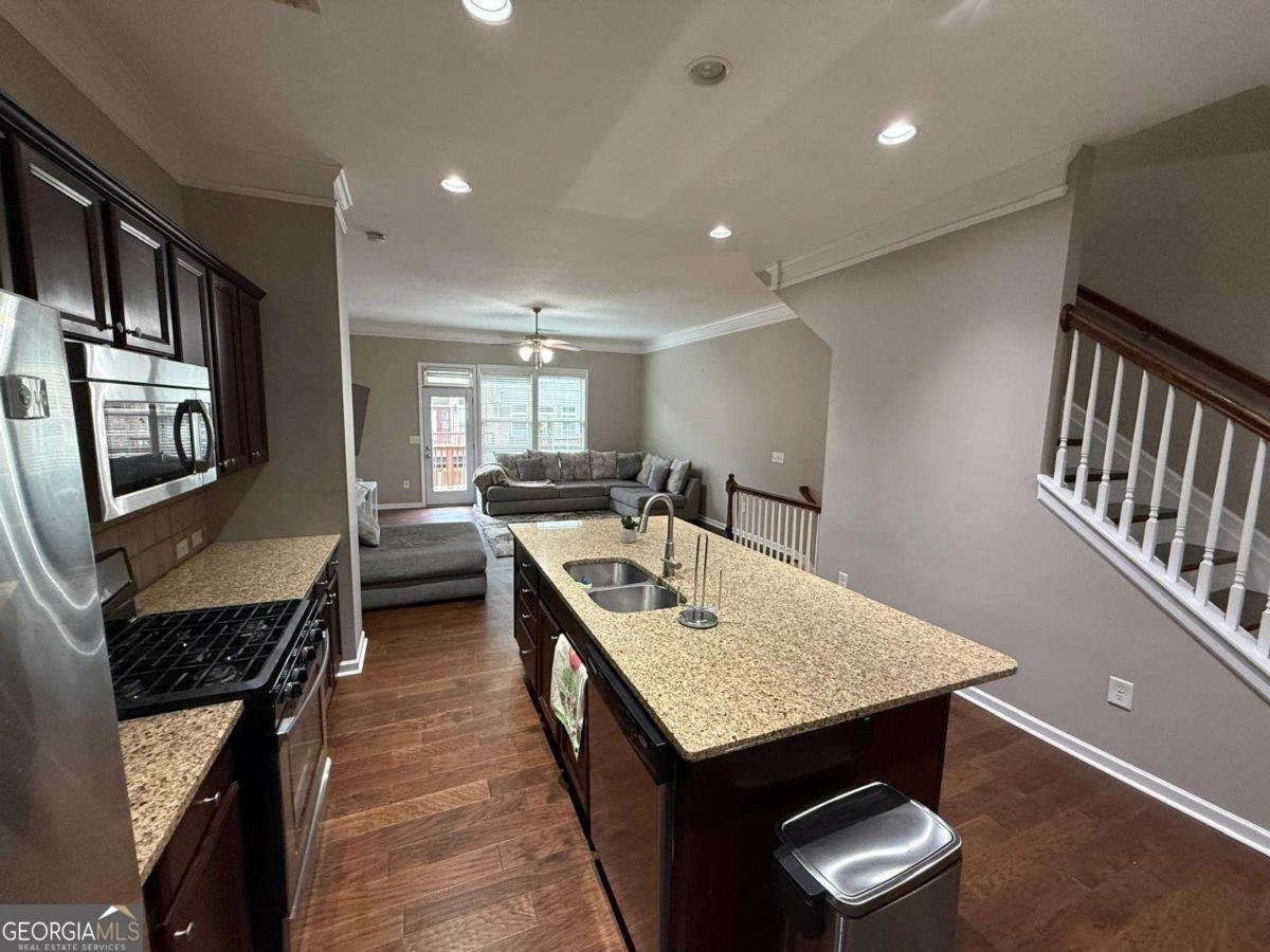 1749 Breyerton Drive Atlanta - 7