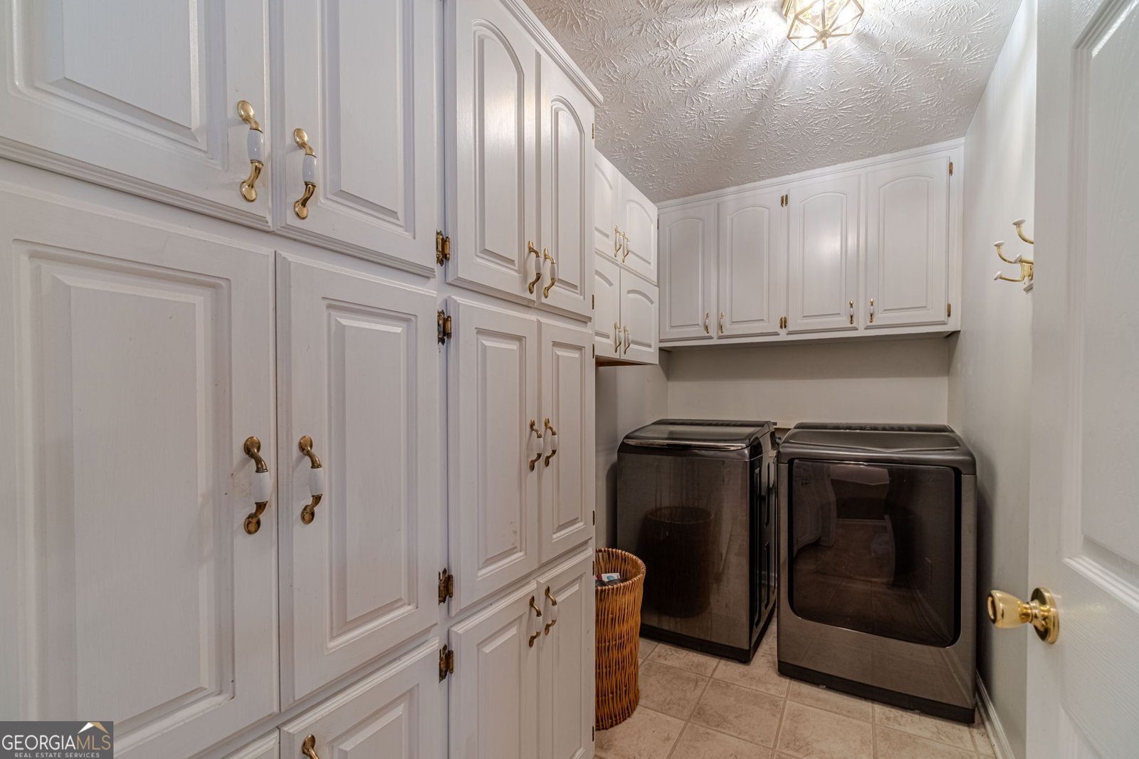 2258 Cedar Lake Drive Loganville - 37