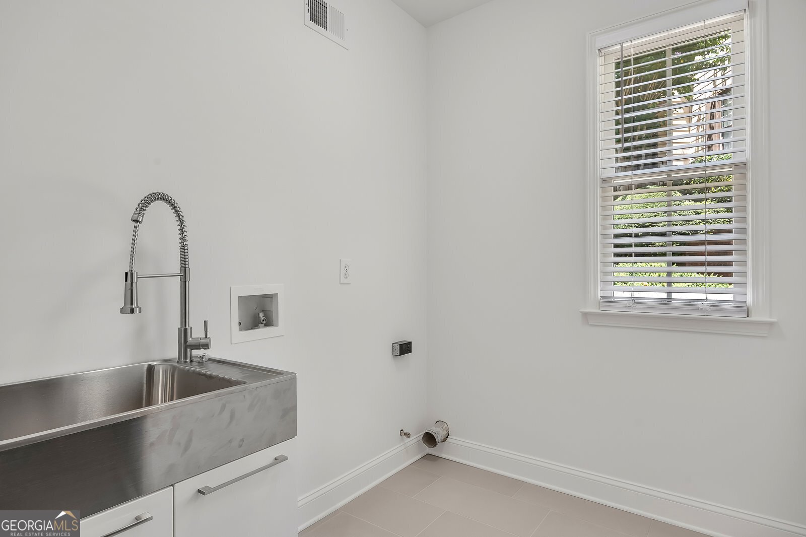 409 Redfield Drive Canton - 6